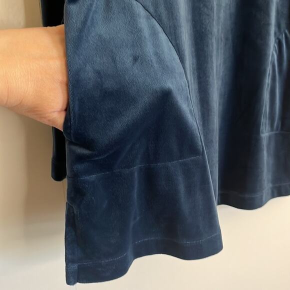 J. Jill purejill Velour Tunic Top w/ Pockets Size S Blue Long Sleeves Lounge - Picture 2 of 8